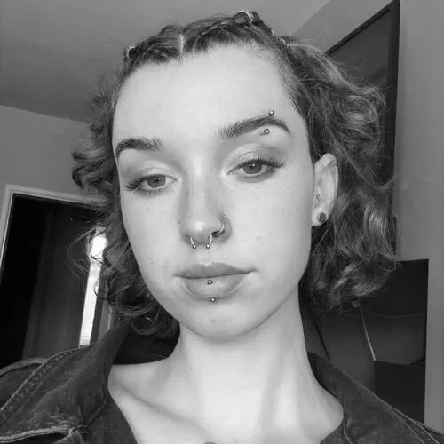 Hope, trainee stylist at Salon 15