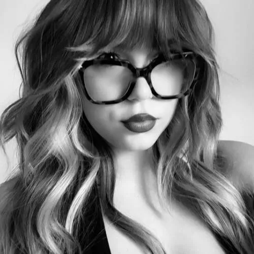 Kennedi, trainee stylist at Salon 15
